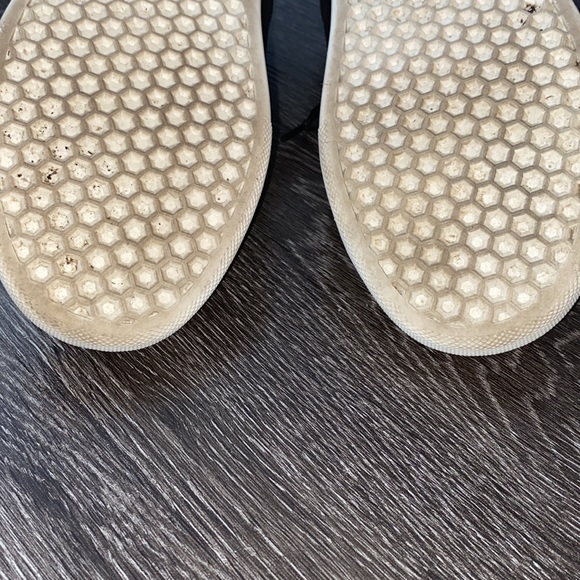 Vionic Women’s Chantelle Lace Up Shoes with Arch - Picture 15 of 15